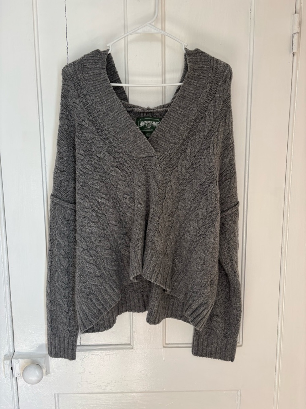 American Eagle Gray Cable-Knit V-Neck Sweater Hoodie